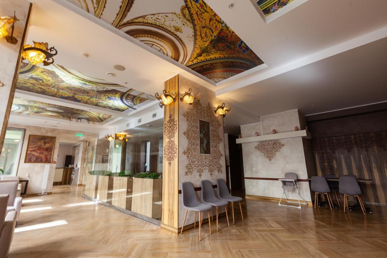 Boris Godunov Hotel Moscova Exterior foto